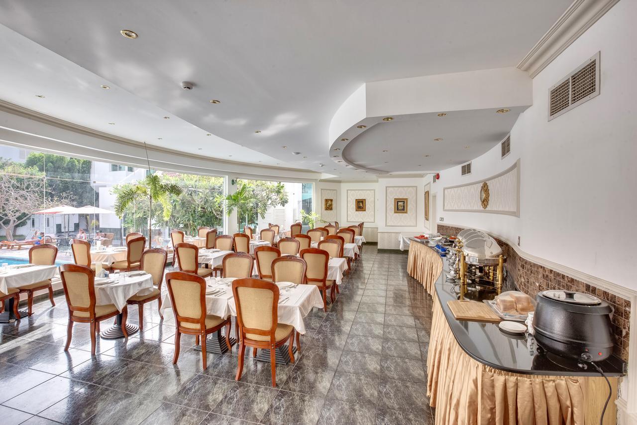 Al Khalidiah Resort Sharjah Bagian luar foto