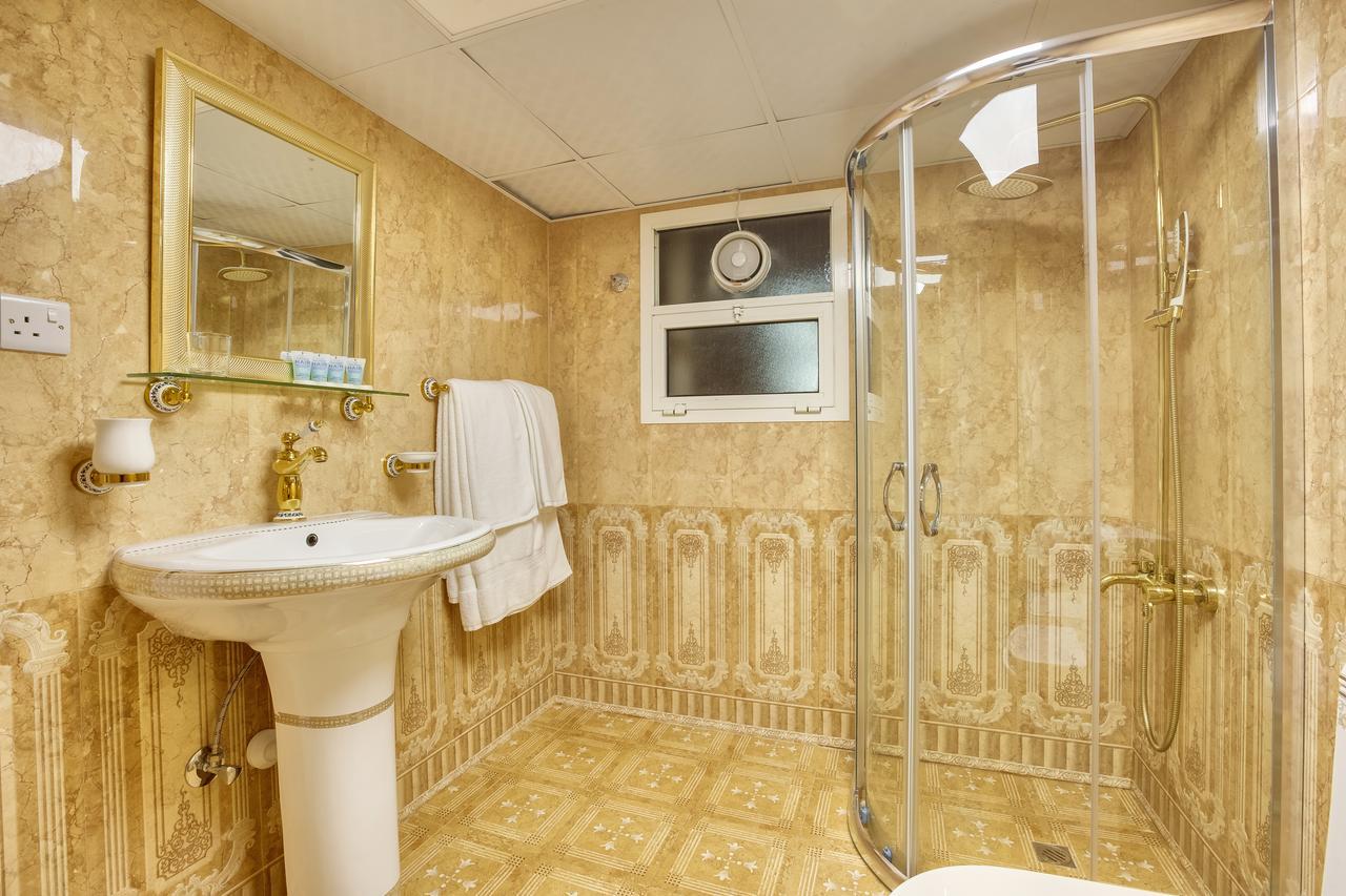 Al Khalidiah Resort Sharjah Bagian luar foto
